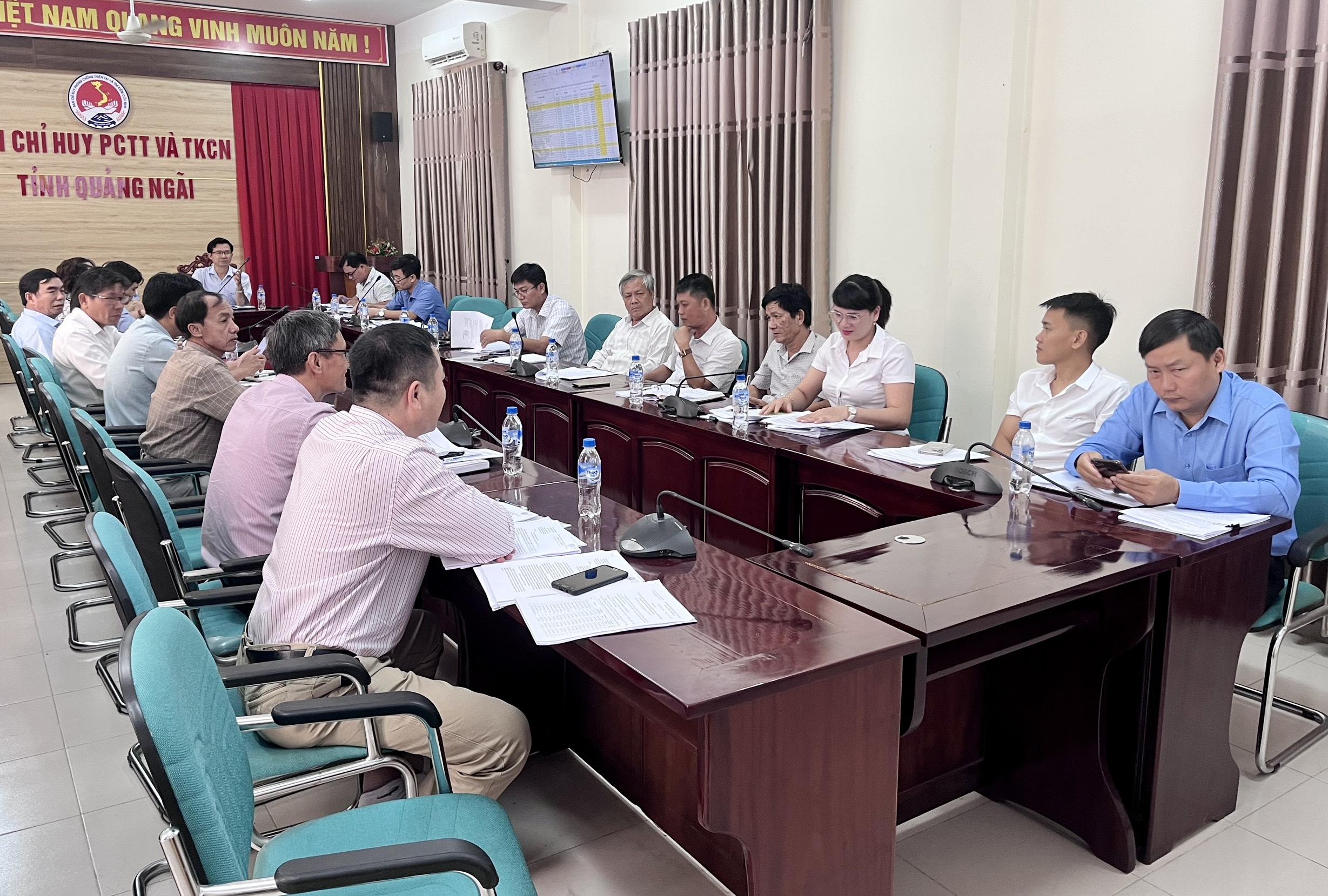 Họp bàn giải pháp thu, nộp Quỹ phòng, chống thiên tai năm 2023